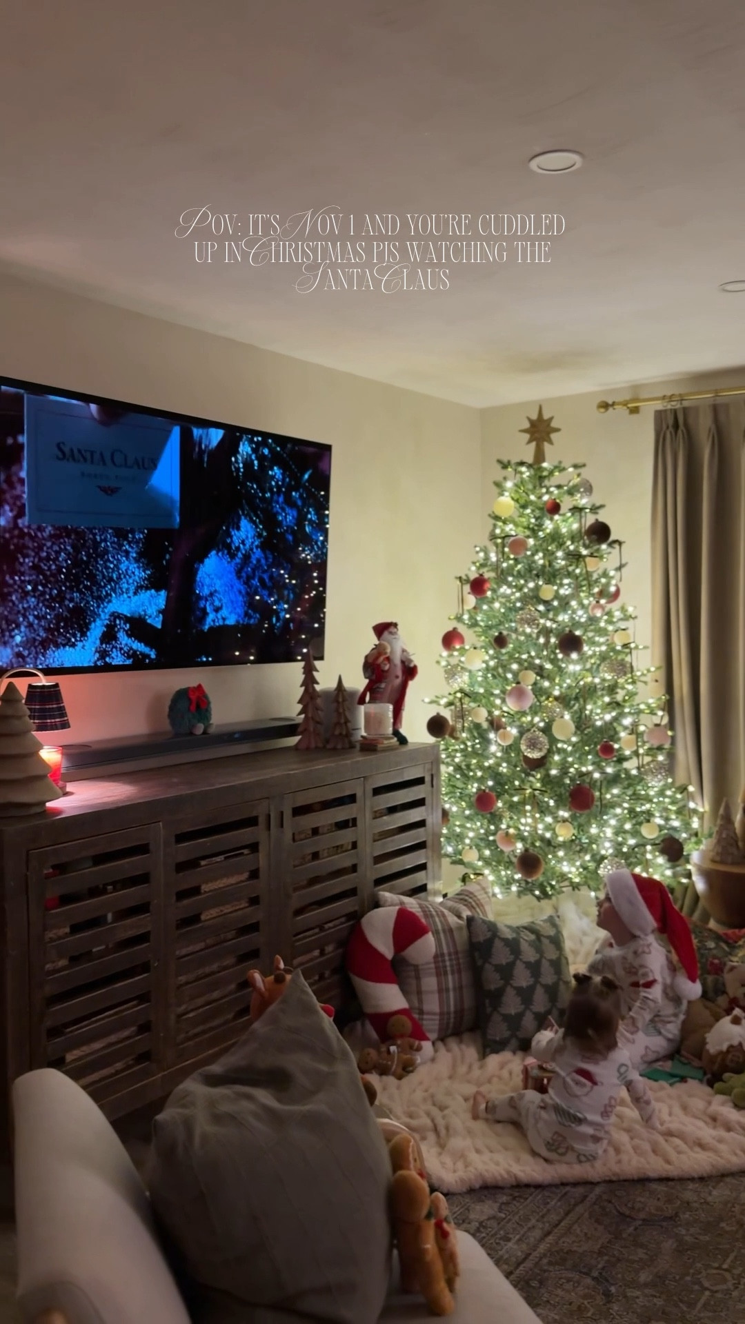 Christmas tree 2025 ❤️❤️❤️ linking everything I can here! 

#LTKHoliday #LTKHome