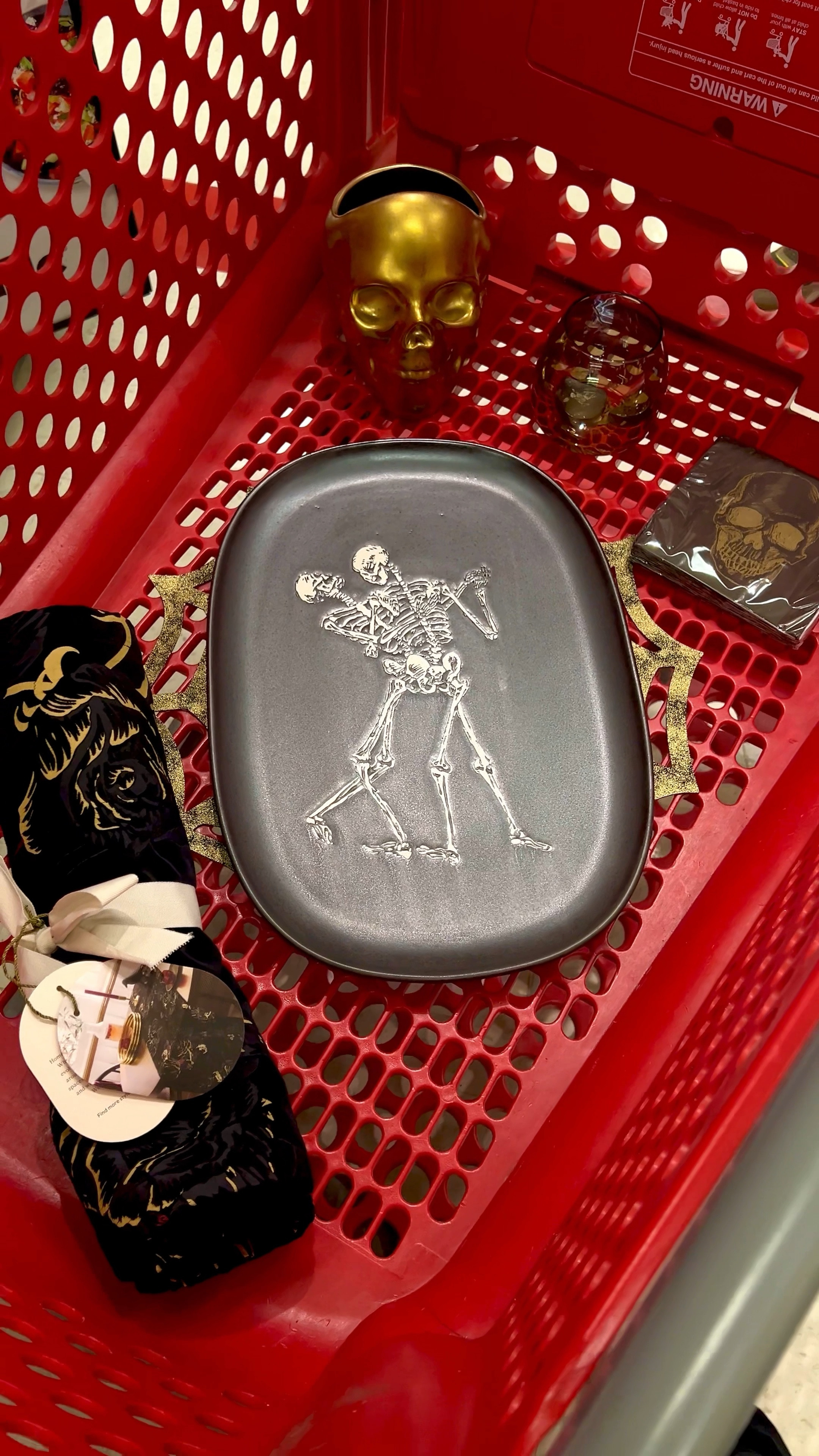 Halloween Threshold Dinning decor at Target 

#LTKVideo #LTKParties #LTKHome