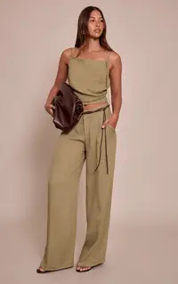 Sage Green Textured Pleated Trousers | PrettyLittleThing US
