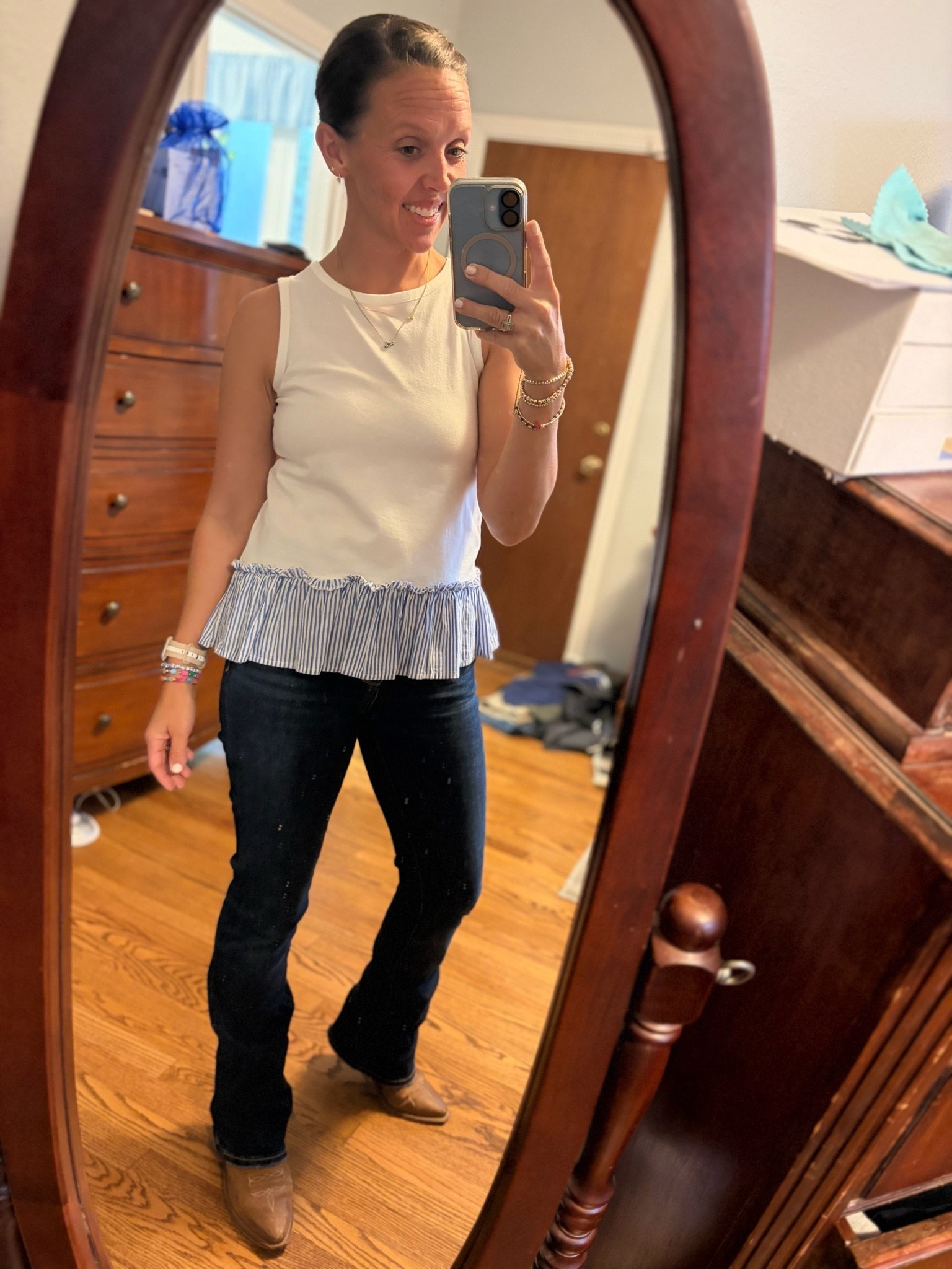 These skinny kick jeans were perfect for the Zac Brown Band concert.  They’re comfortable, have a bit of stretch, on sale and come in more washes, too.  

#LTKOver40 #LTKSaleAlert @Aerie @Quince @Etsy @American Eagle Outfitters #jeans #skinnykickjeans #countryconcert

#LTKdayinmylife #LTKootd #LTKU