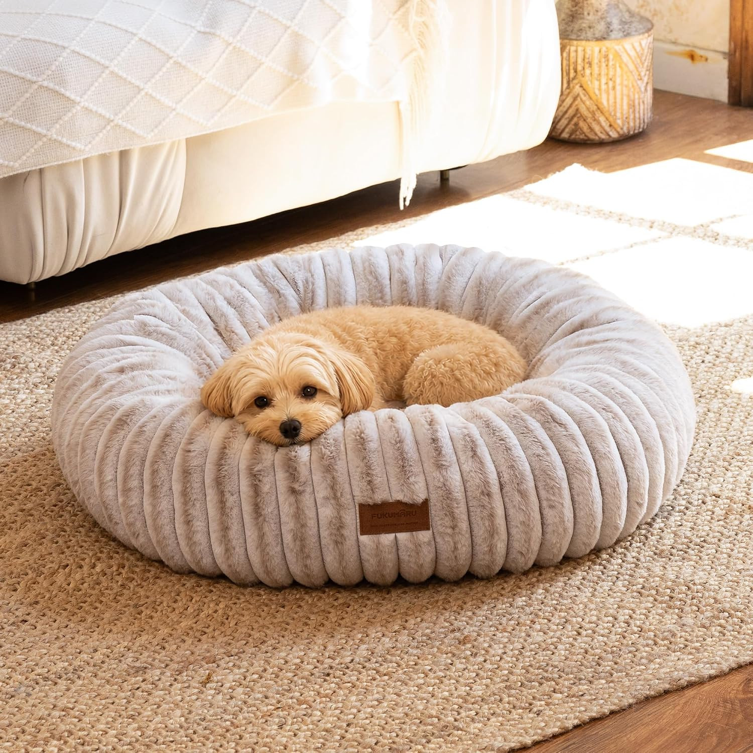 FUKUMARU Small Dog Bed, 25" Orthopedic Dog Bed for Puppies, Donut Cat Beds | Amazon (US)