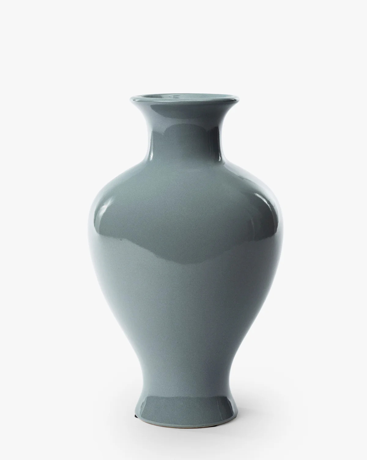 Natalia Vase | McGee & Co. (US)
