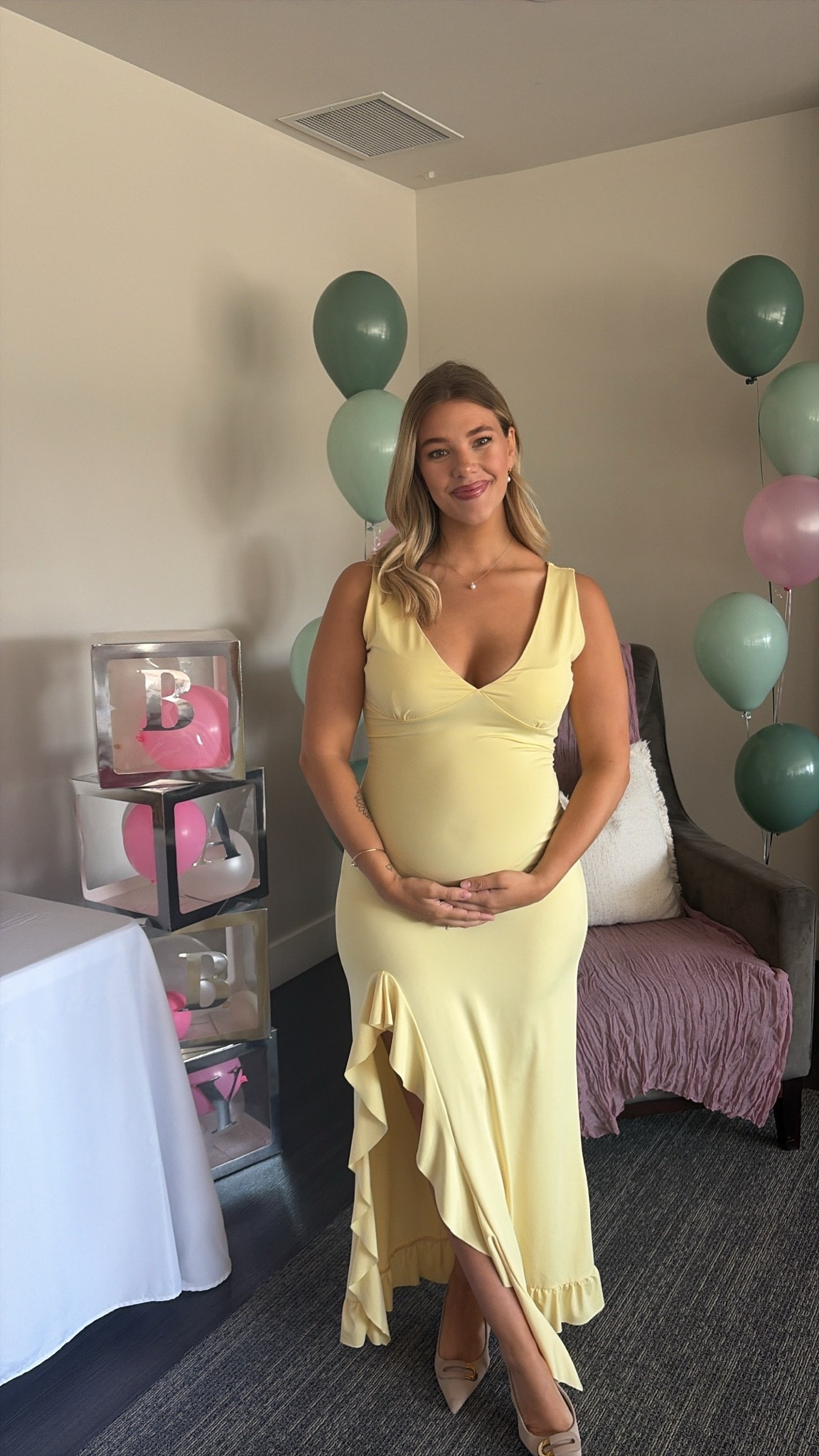 Baby shower dress🤍

#LTKbaby #LTKmaternity #LTKstyletip