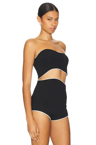 x REVOLVE Adrienne Top
                    
                    Amanda Uprichard | Revolve Clothing (Global)