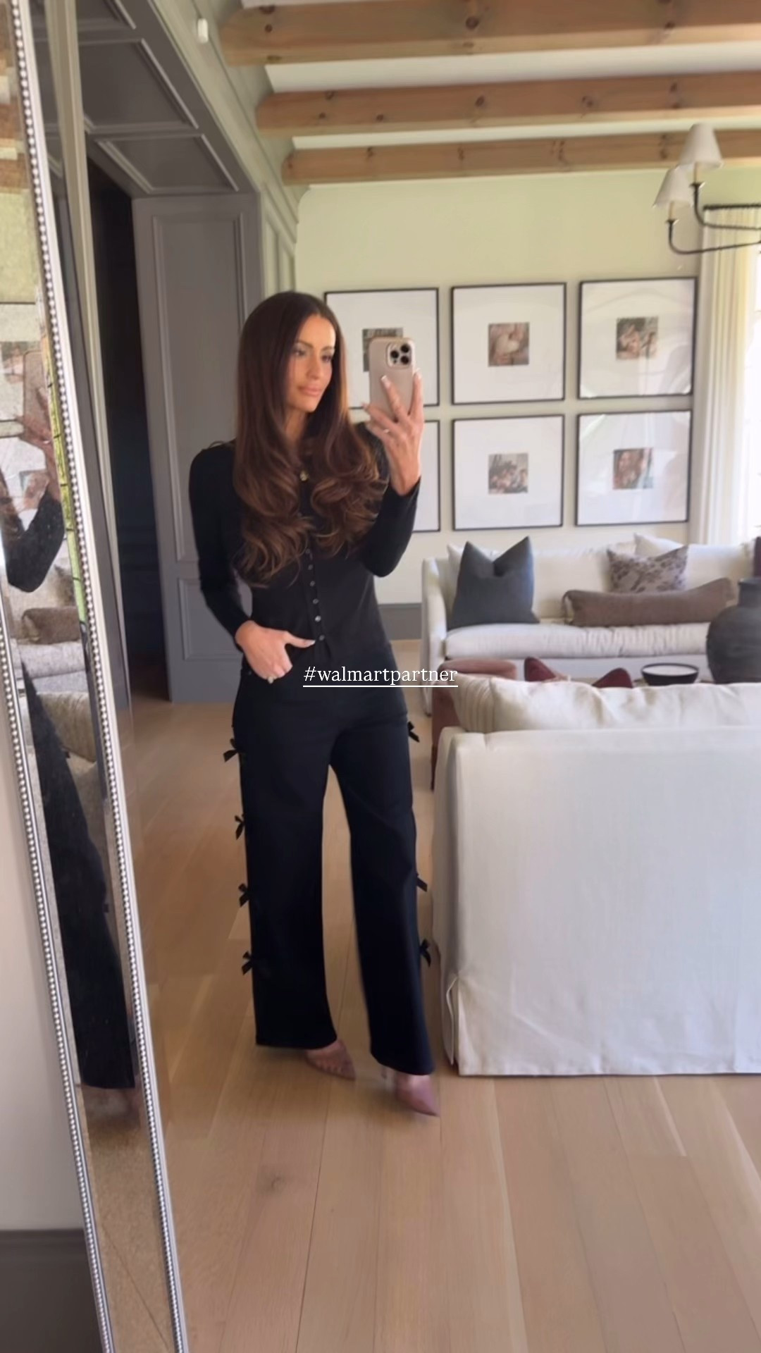 #WalmartPartner, #WalmartStyle, @WalmartStyle holiday looks

#LTKFindsUnder50 #LTKHoliday #LTKootd