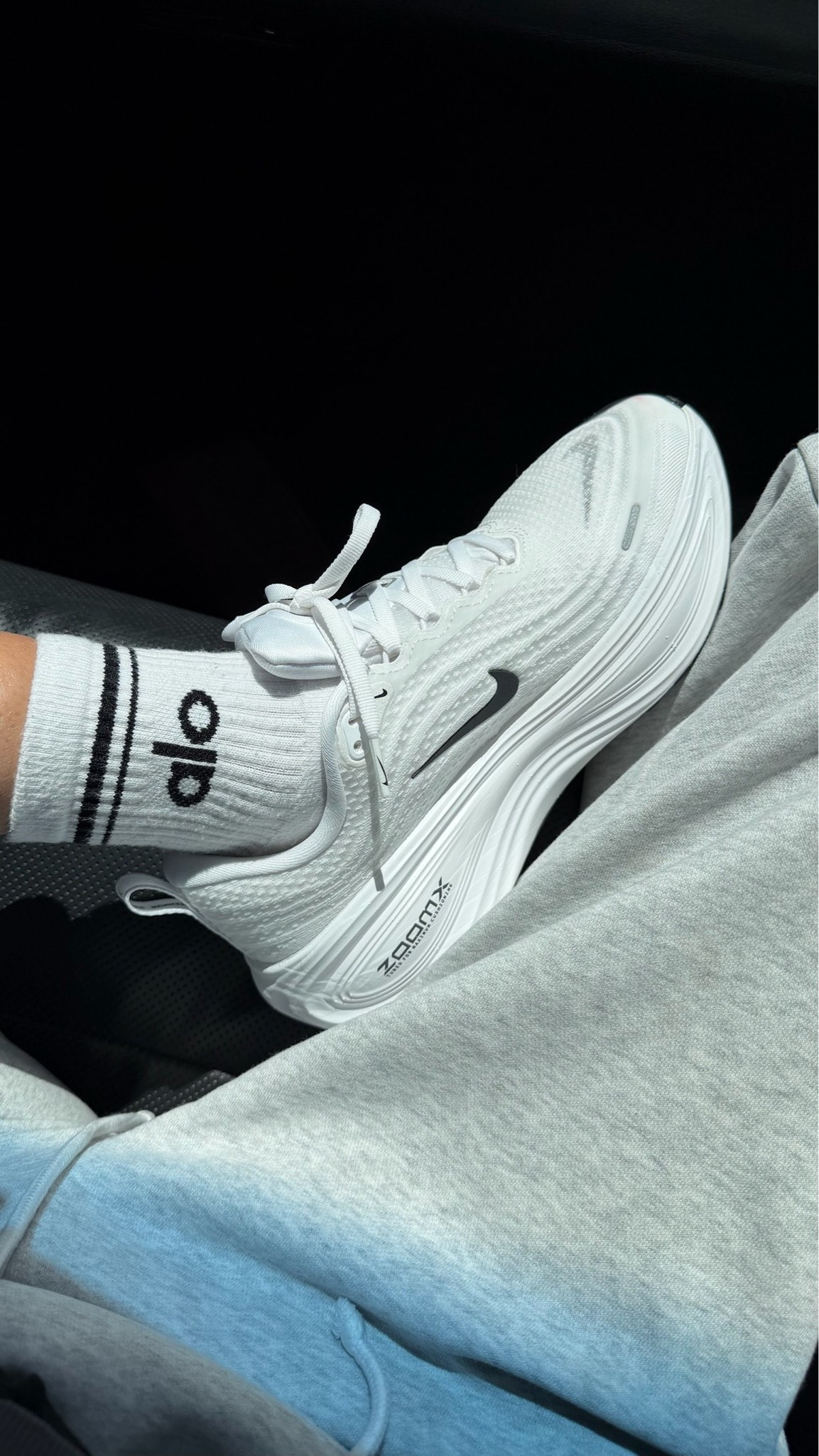 The comfiest @Nike US sneakers 🤍

#LTKSeasonal #LTKfitnessgoals #LTKActive
