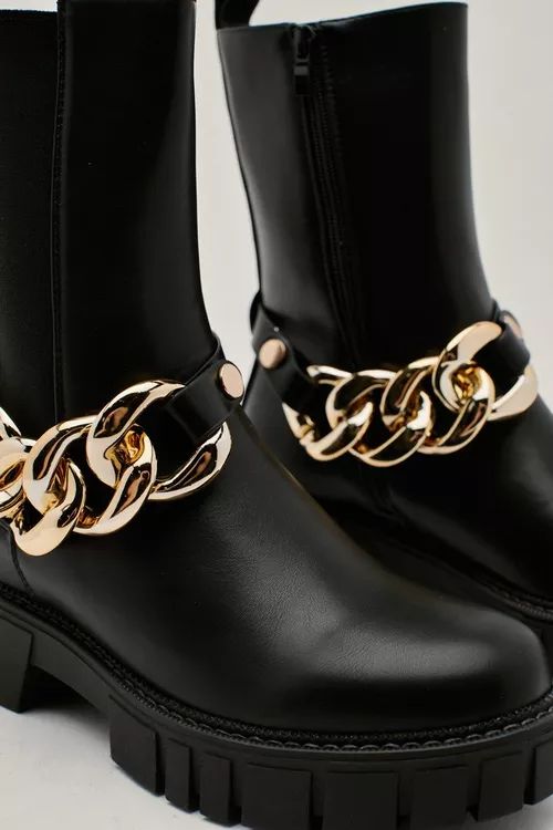Chunky Chain High Chelsea Boots | Nasty Gal (US)