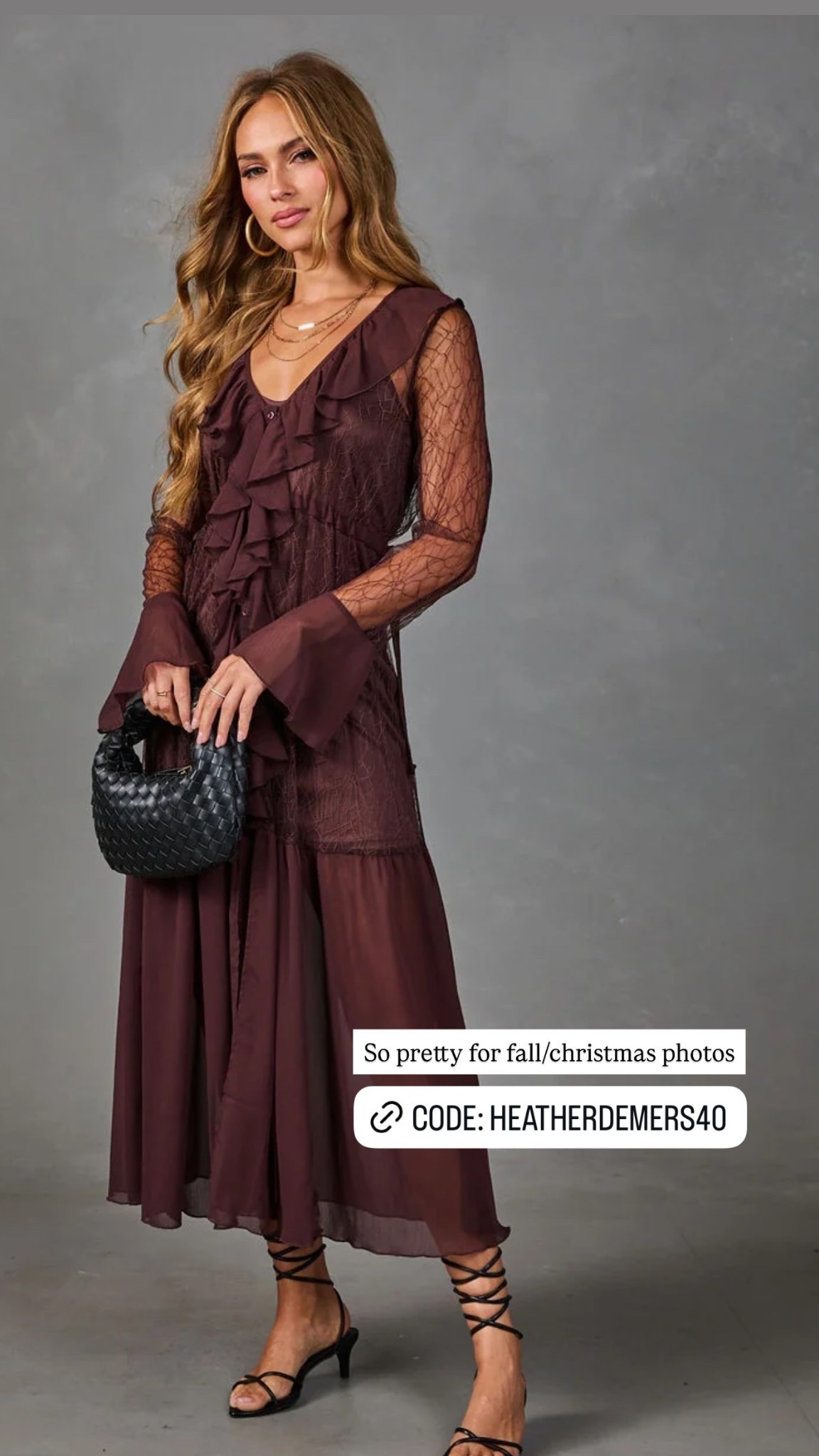 This would be perfect for pictures! I love the color!

Use my code: HEATHERDEMERS40

#LTKstorytime #LTKSeasonal #LTKWedding