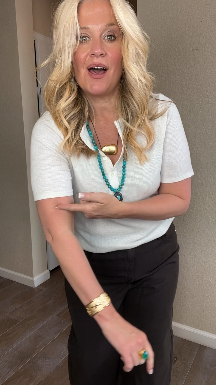 ✨Tap the bell, save and ❤️ start here over 40 fashion, midlife style, midsize fashion and luxury looks for less.  

These are the 5 fall pieces I’d buy FIRST if you want the biggest impact without buying a whole new wardrobe. 🍂👀

I’m looking for pieces that do more than just look cute—they need to work hard in your closet.

1. Relaxed straight jeans — the everyday anchor
2. Woven chocolate bag — instantly makes basics feel more expensive
3. Statement-collar blouse — lifts the eye + gives polish
4. Ribbed henley top — easy, flattering, and perfect for layering
5. Suede loafer mules — the quickest way to make your fall outfits feel current

And every one passes my Outfit Physics™ test:

✨ LIFT the eye
✨ SKIM the middle
✨ BALANCE the proportions
✨ Easy enough to wear on repeat

If you’re trying to be smarter with your fall budget, don’t buy 20 random things. Start with the pieces that can create the most outfits.

These are the first five I’d grab—and I would not wait too long on the best sizes/colors once fall shopping really picks up. 👀

Comment FALL and I’ll send you the links. 🤎

⬇️Sizing information:
Wearing 12 tts (size up if in between sizes.)

👑 Helping you look good, feel good.-Lindsey Denver   Check back daily for belly-friendly style, confidence, and Outfit Physics™.

#LTKOver40 #LTKPlusSize #LTKMidsize

Comment SHOP below to receive a DM with the link to this post on my LTK ⬇ https://liketk.it/6lqn7

Comment SHOP below to receive a DM with the link to this post on my LTK ⬇ https://liketk.it/6lqnm

Comment SHOP below to receive a DM with the link to this post on my LTK ⬇ https://liketk.it/6lryU

Comment SHOP below to receive a DM with the link to this post on my LTK ⬇ https://liketk.it/6lrze