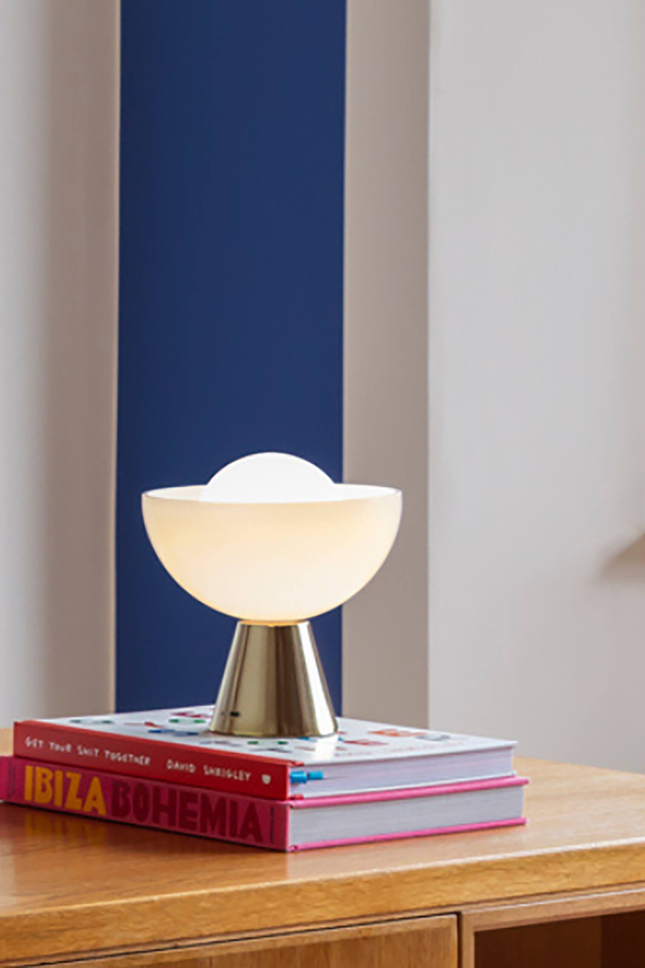 Bowl Rechargeable Table Lamp - Gold - houseof - Home All | H&M GB | H&M (UK, MY, IN, SG, PH, TW, HK)