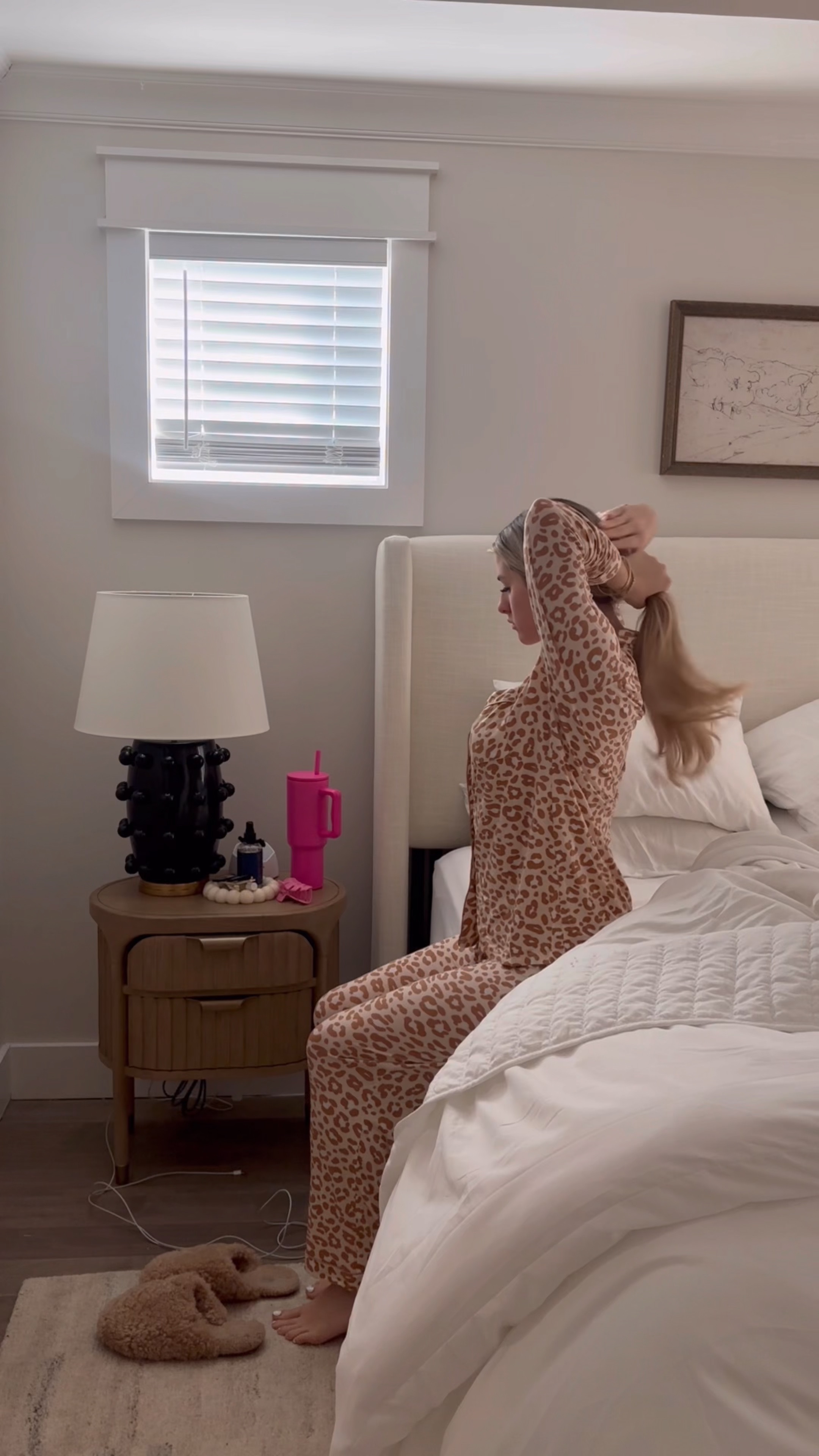 Start the morning with me🤍

Morning routine
Day in my life 
Home decor 
Lifestyle vlog 

#LTKHome #LTKWatchNow