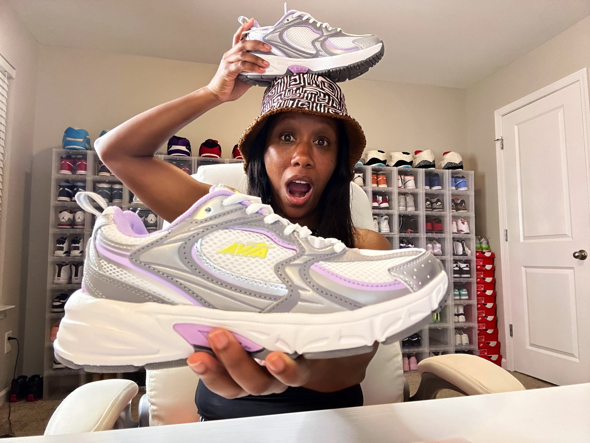 Avia 5000 sneakers


#LTKPetite #LTKOver40 #LTKfitnessgoals