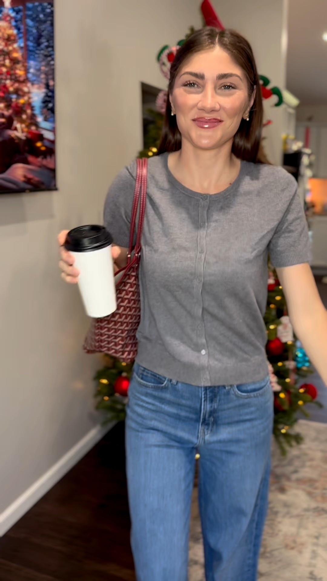 Cannot explain how good the material of this cardigan is!! 🙌🏻 It feels like a $200 sweater for less than $30. True to size. 

#LTKGiftGuide #LTKHoliday #LTKootd