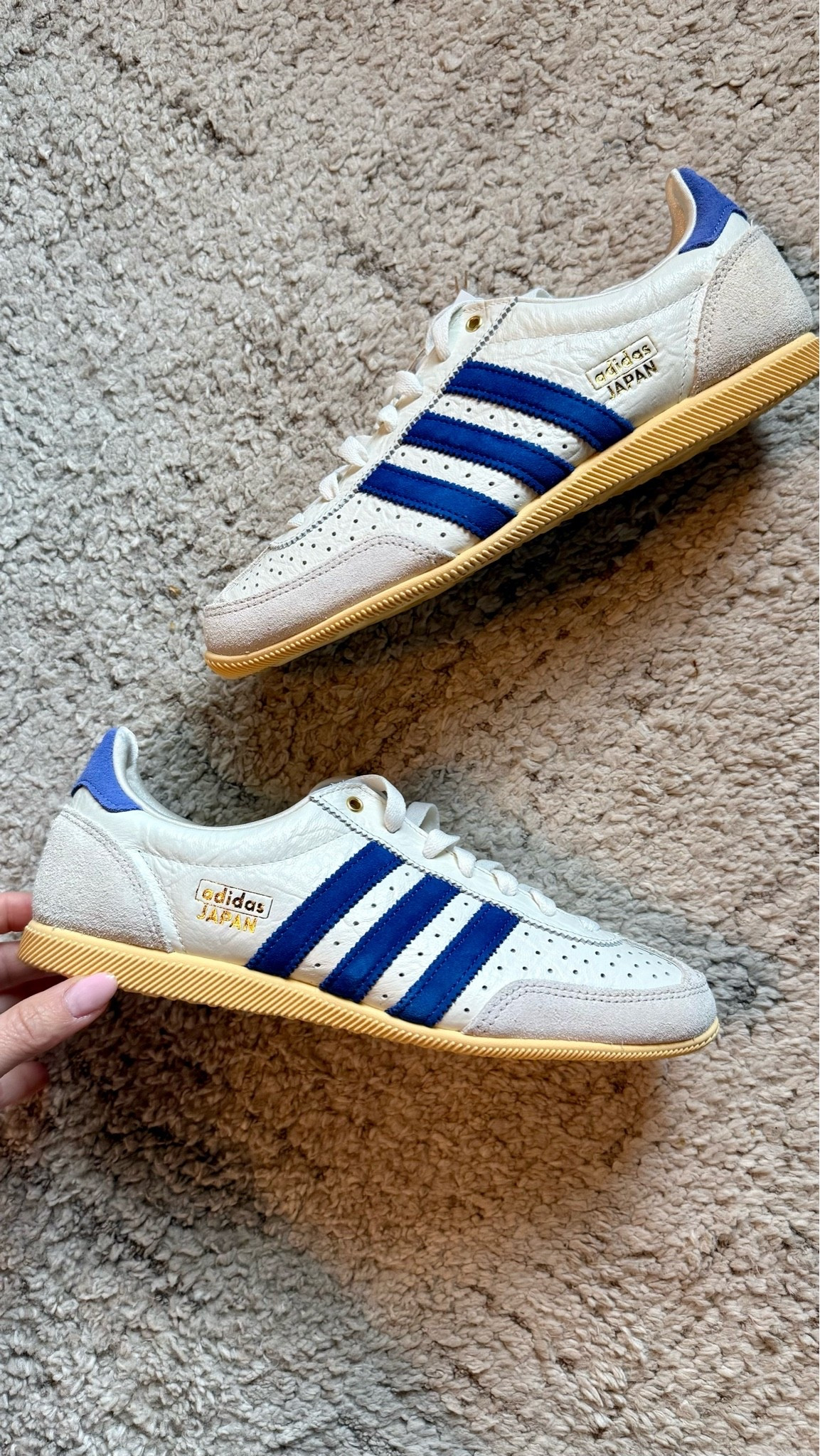Trade your Sambas for these 

Sneakers 
Adidas