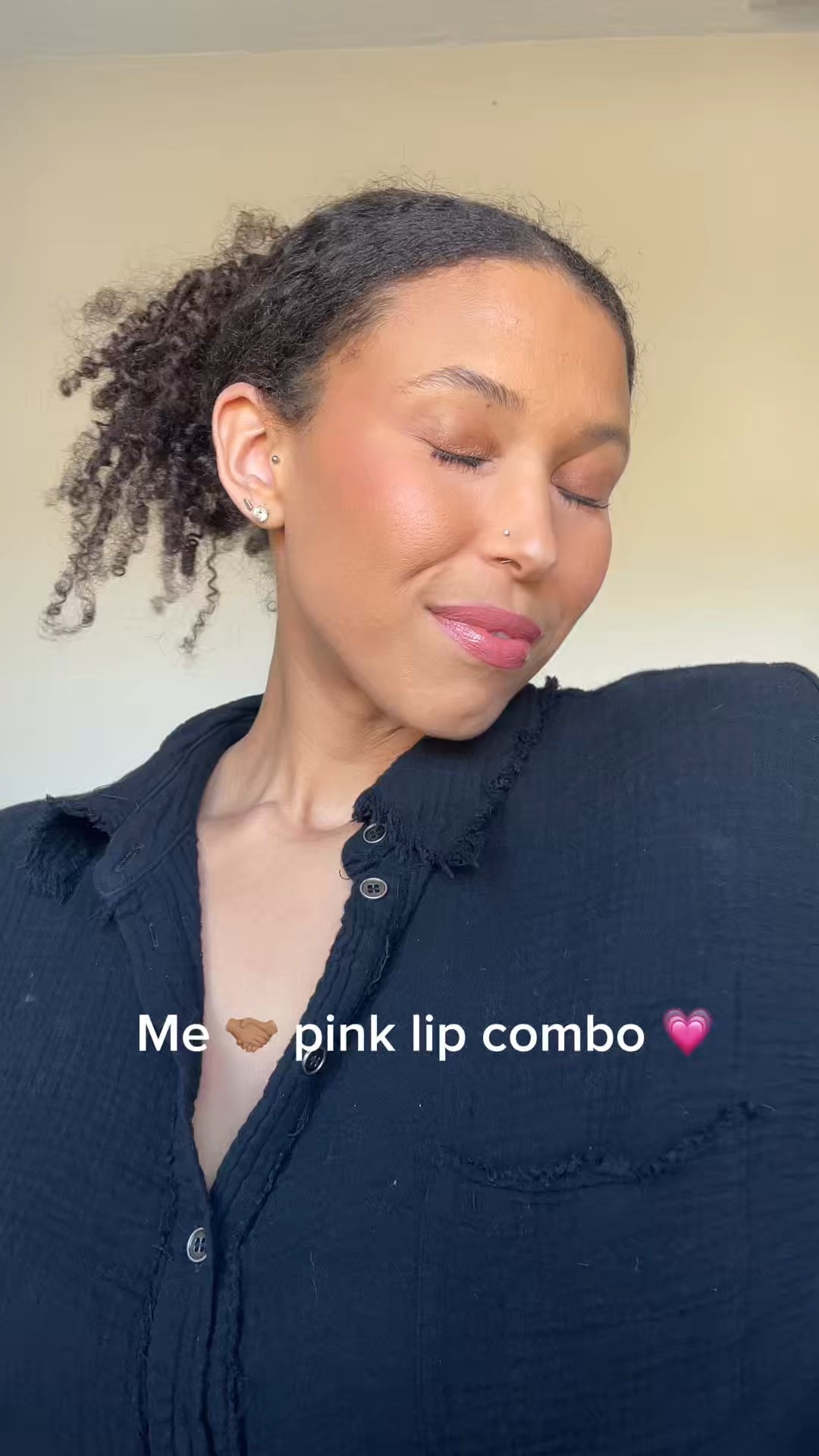 Sharing my soft pink lip combo 💗 Perfect for an easy everyday makeup look! Affordable, flattering, and linked here for you ✨

#PinkLipCombo #EverydayMakeup #AffordableBeauty #SoftPinkLips #BeautyFavorites

#LTKBeauty