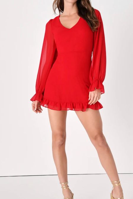 This red dress with ruffles is just perfect for Valentine’s Dinner!

#LTKunder100