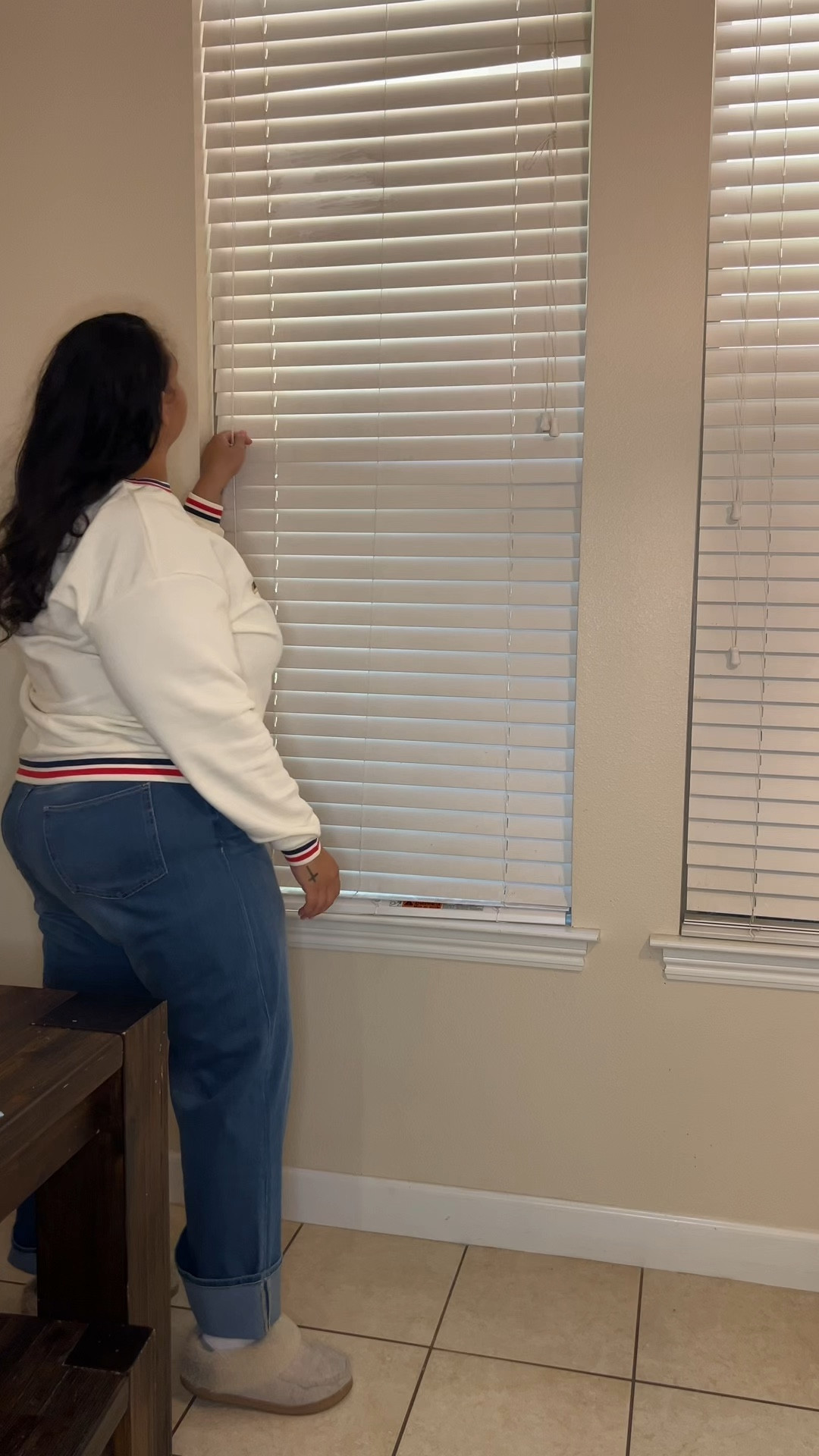 My kids LOVE seeing me in this bluey sweater before they head to school. 💙 

#LTKPlusSize #LTKFamily #LTKBacktoSchool