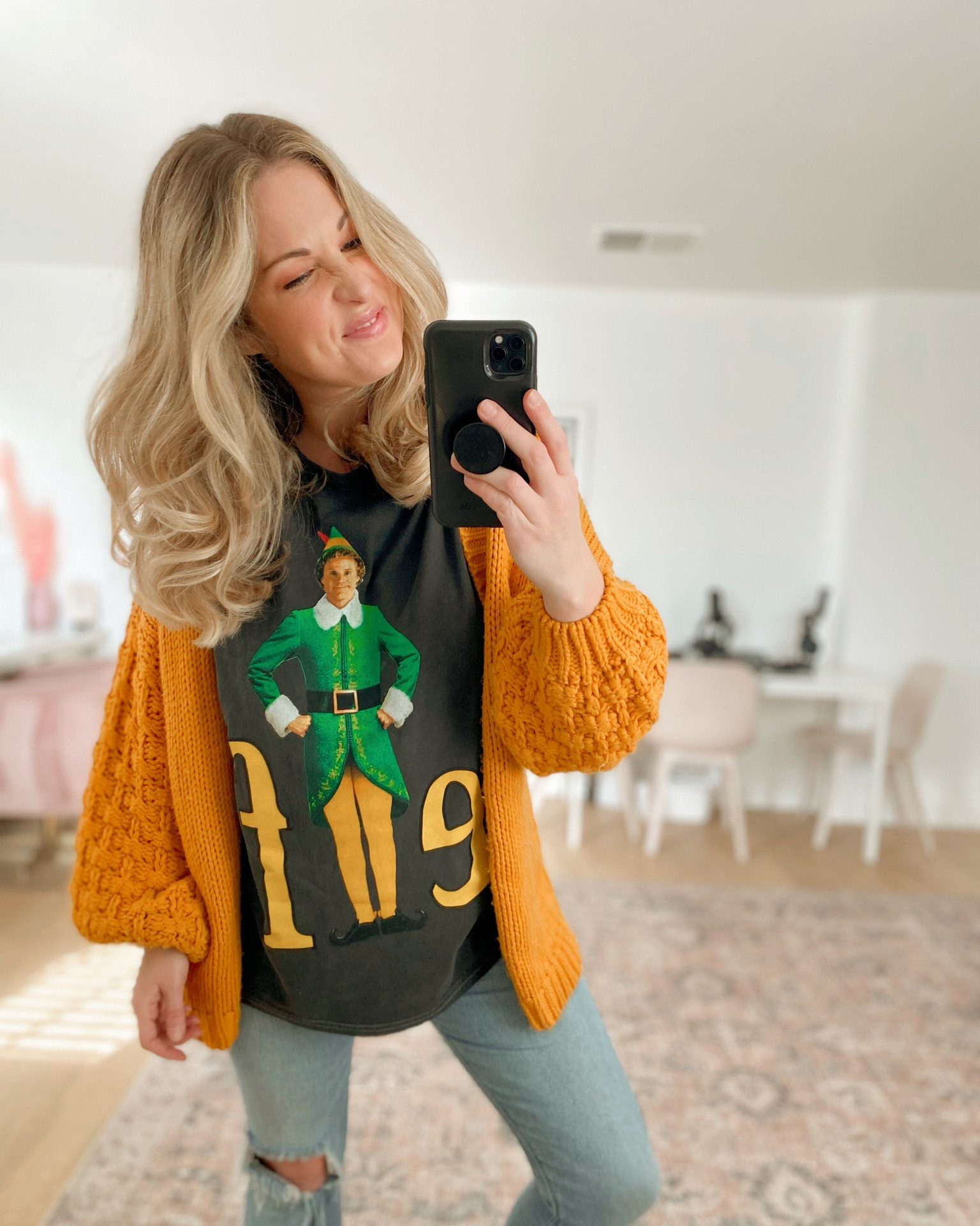 Smiling is my favorite #elf #xmas #tistheseason #forever21

#LTKSeasonal #LTKcurves #LTKHoliday