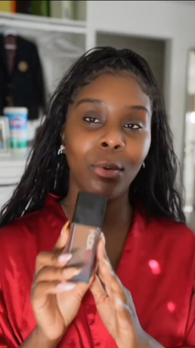 Fav foundation right now! #hudabeauty #beauty #makeup