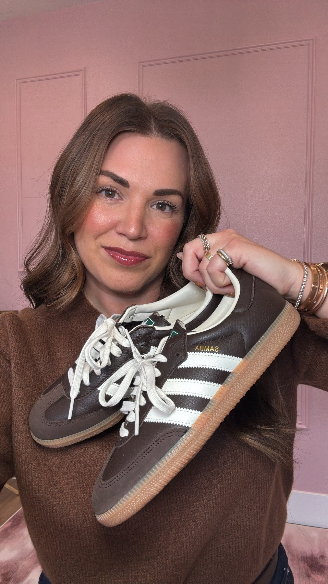 gimme allll the chocolate browns for fall! wearing size large in sweater and size 8 in adidas (size down!) 

#LTKSeasonal #LTKFindsUnder100 #LTKMidsize