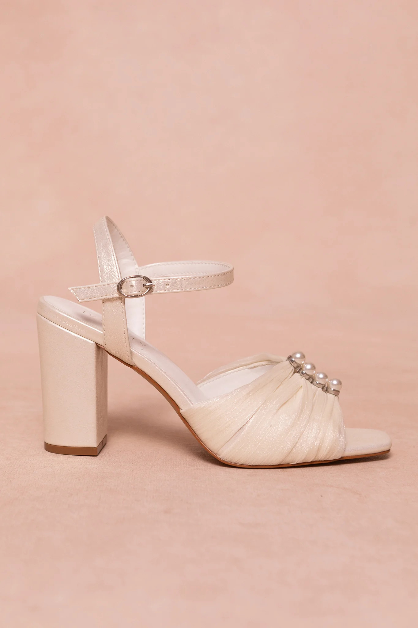 Piper Pearl Heel in Ivory | Ivy City Co