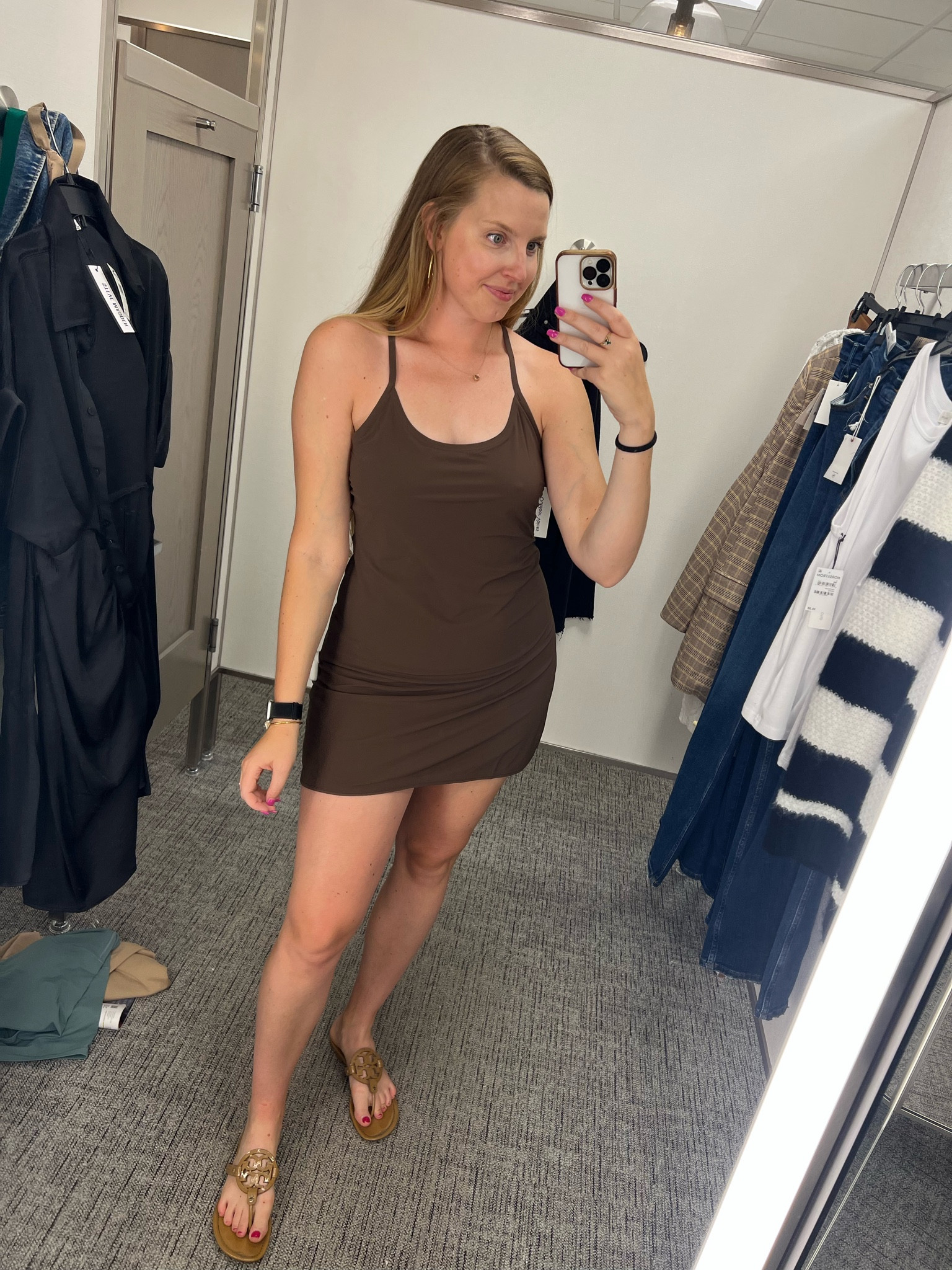 Everyone’s favorite athleisure dress! This one fits true to size and has shorts under. Loved the brown 😍

#LTKxNSale #LTKBacktoSchool #LTKSeasonal