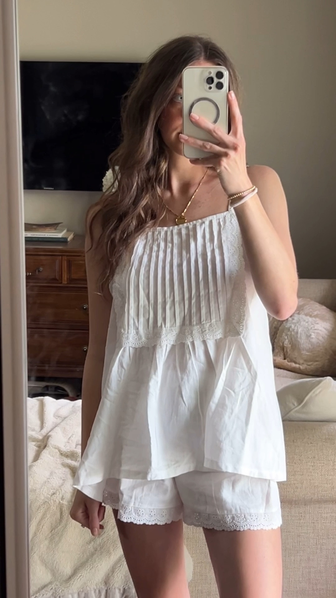 Set of the summer? 👀🤍 


#LTKSeasonal #LTKFindsUnder50 #LTKStyleTip