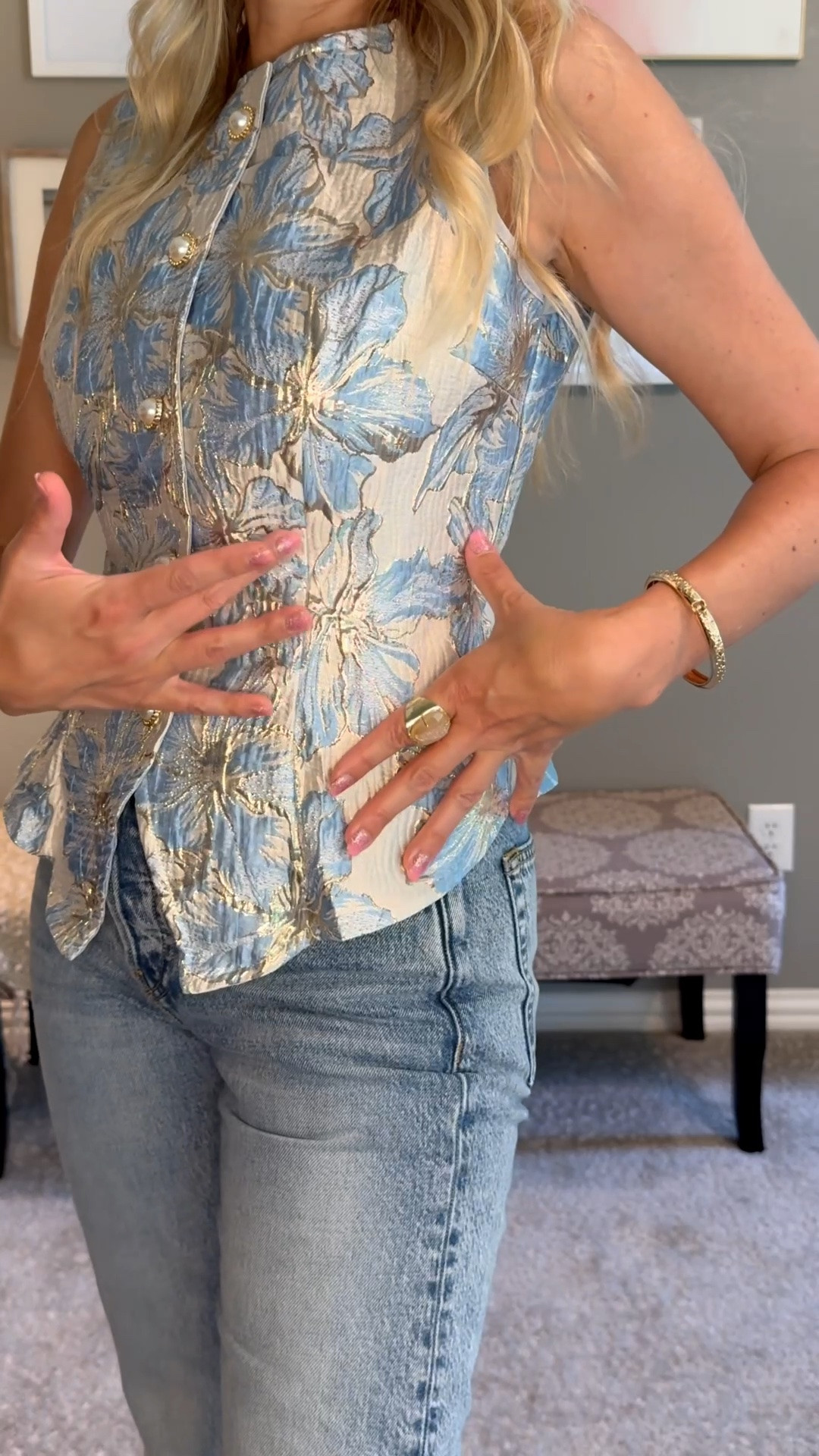This vest top is pretty and polished. It’s the kind of top that makes denim feel dressy.

#LTKootd #LTKOver40 #LTKmomlife