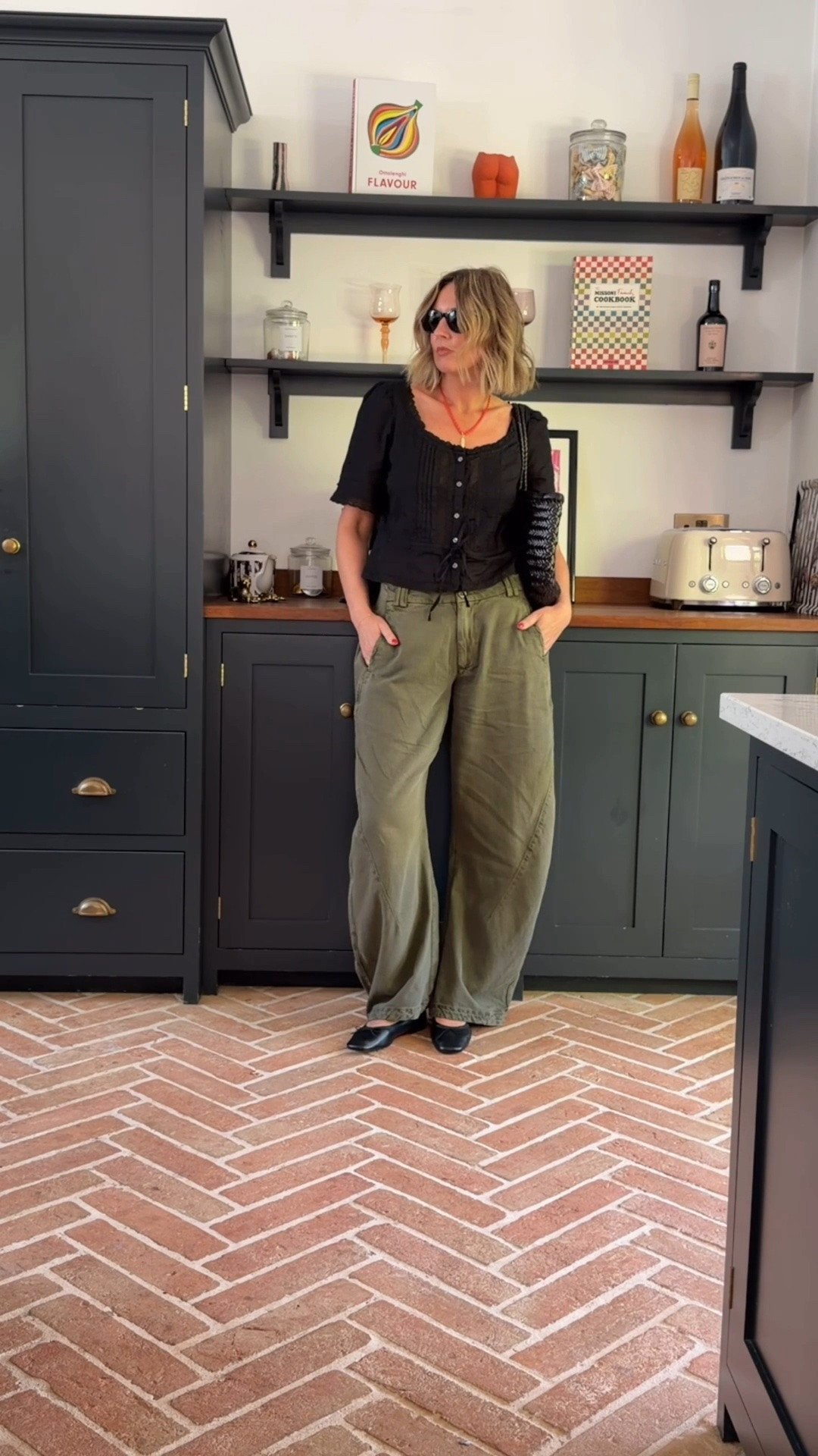 Uniform - cargos, pretty tops + ballet flats

#LTKsummer #LTKeurope #LTKdatenight
