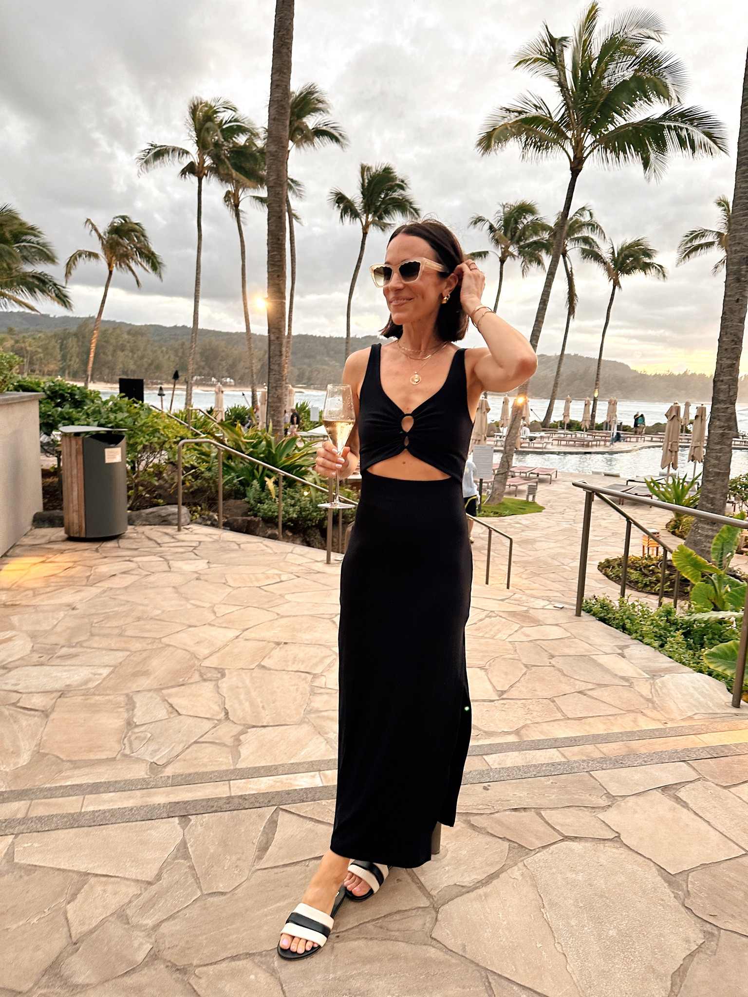 Tonight’s dress for drinks and dinner 
Dress runs small- I went up a size for a more comfortable fit 
Sandals are *so* comfortable and 10% off with code ITSYBIYSUINDULGENCES10 

#LTKover40