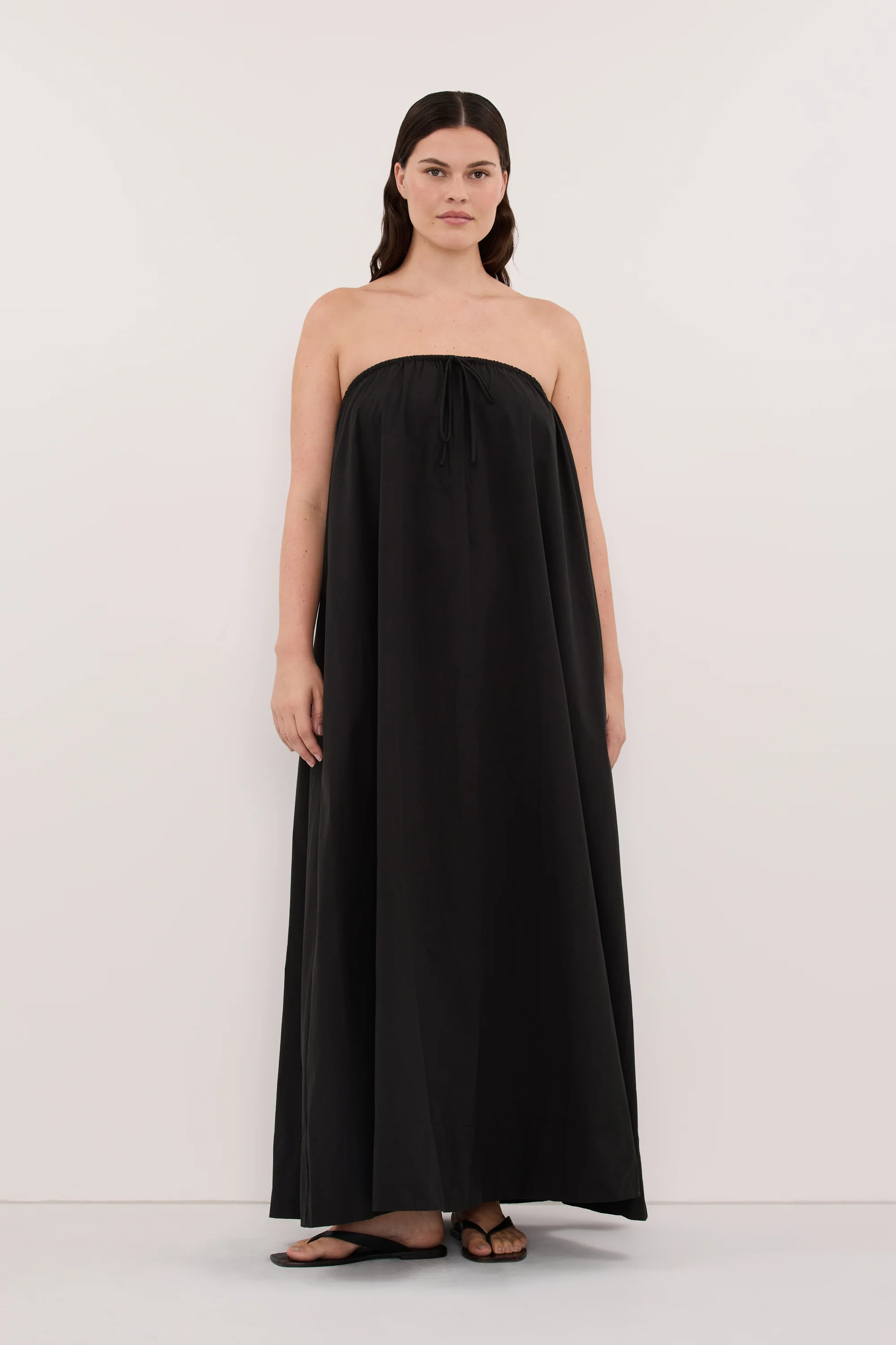 SOMMER BLACK STRAPLESS POPLIN DRESS | DISSH