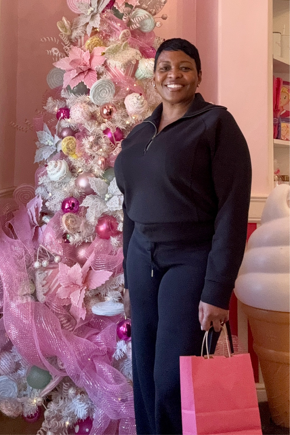 A comfy sweatsuit is the perfect shopping essential every season  

#LTKOver40 #LTKTravel #LTKMidsize