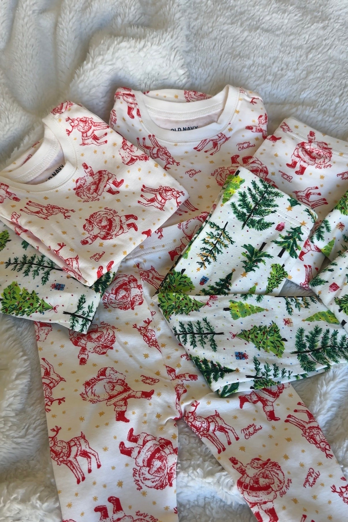 Matching Christmas pajamas for the whole family 🎄Che

#LTKFamily #LTKBaby #LTKSeasonal