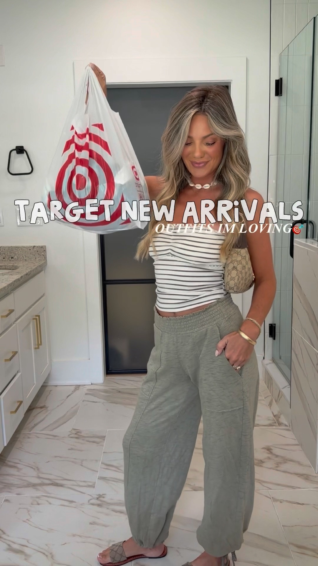 Stripe tube top - xs
Green pants - xs
Green top - small
Printed athletic shorts - smalls
Sports bra - small
Coral set - small pants/medium top

#LTKootd