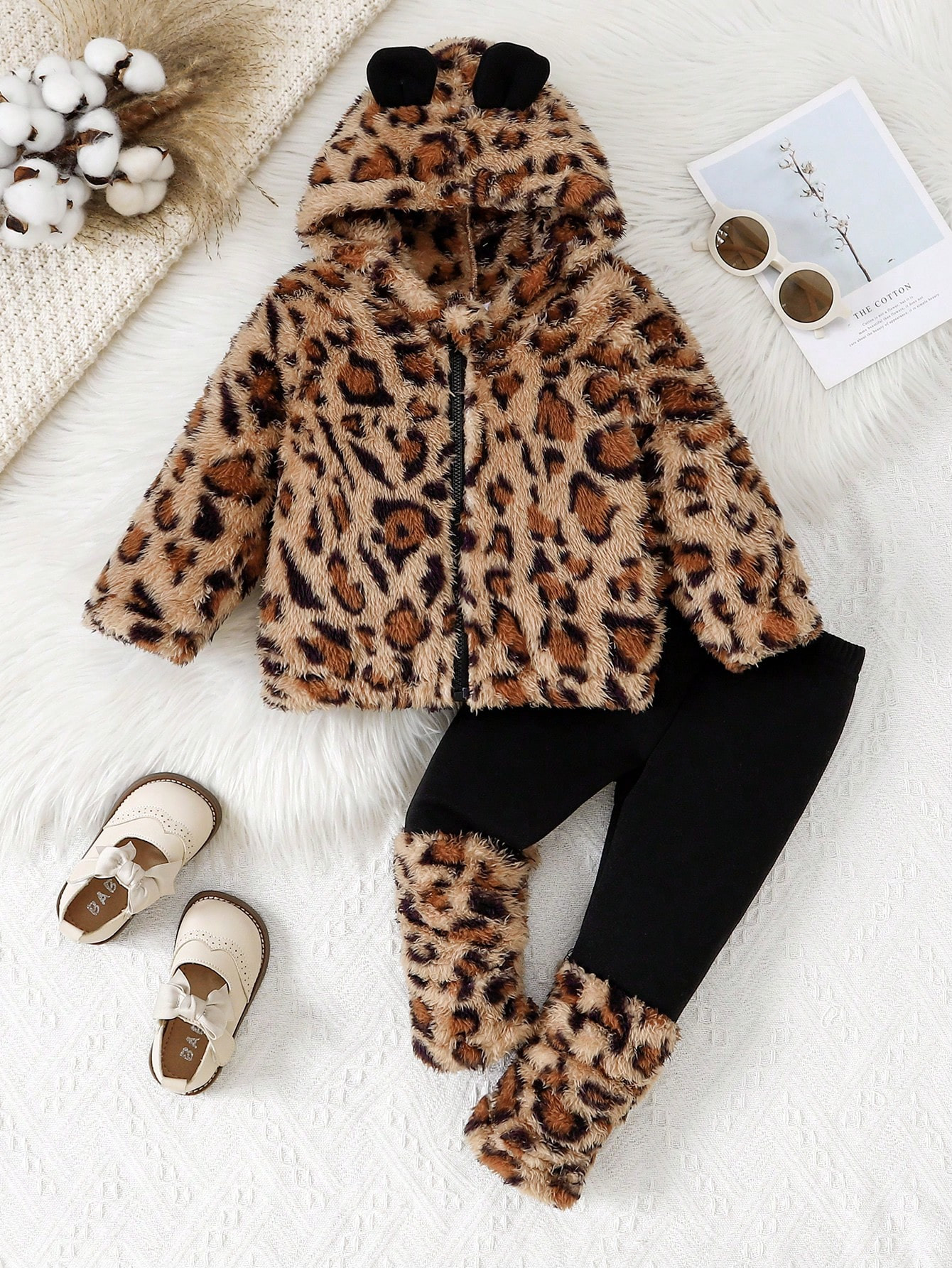 Trends2pcs Girl Toddler Leopard Plush Hooded Jacket & Black Splice Thermal Pants Set, Fashionable... | SHEIN