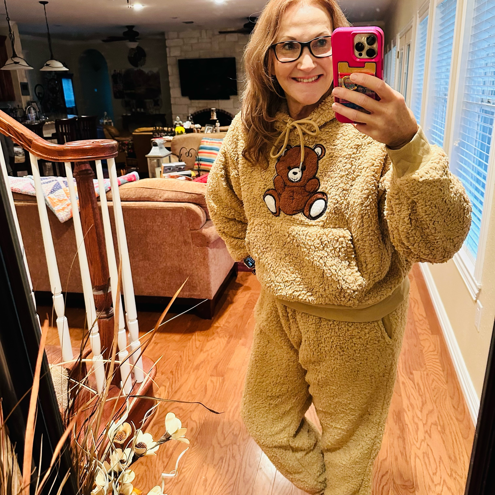 This cozy fleece set would make great gifts for all the girls in your life. It runs true to size! Several colors available and very size inclusive! Coming in under $20 makes this set THE PERFECT GIFT! 

#LTKGiftGuide #LTKHoliday #LTKSeasonal