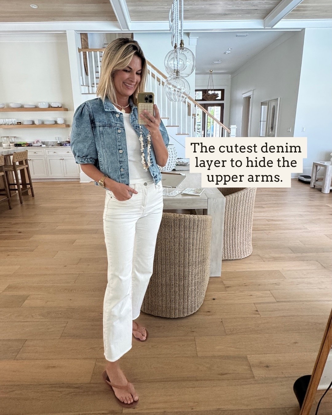 The cutest denim jacket 🙌🏻🙌🏻

#LTKootd #LTKOver40 #LTKSeasonal