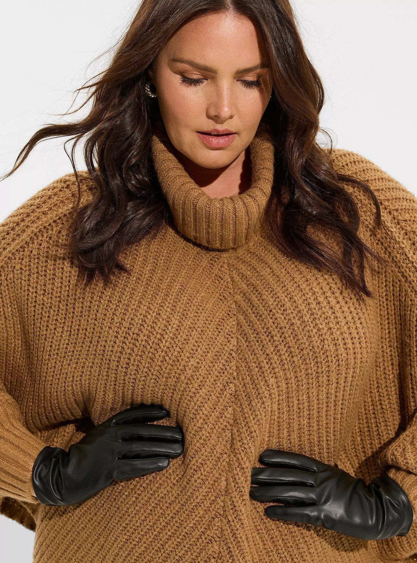 Smooth Faux Leather Gloves | Torrid (US & Canada)