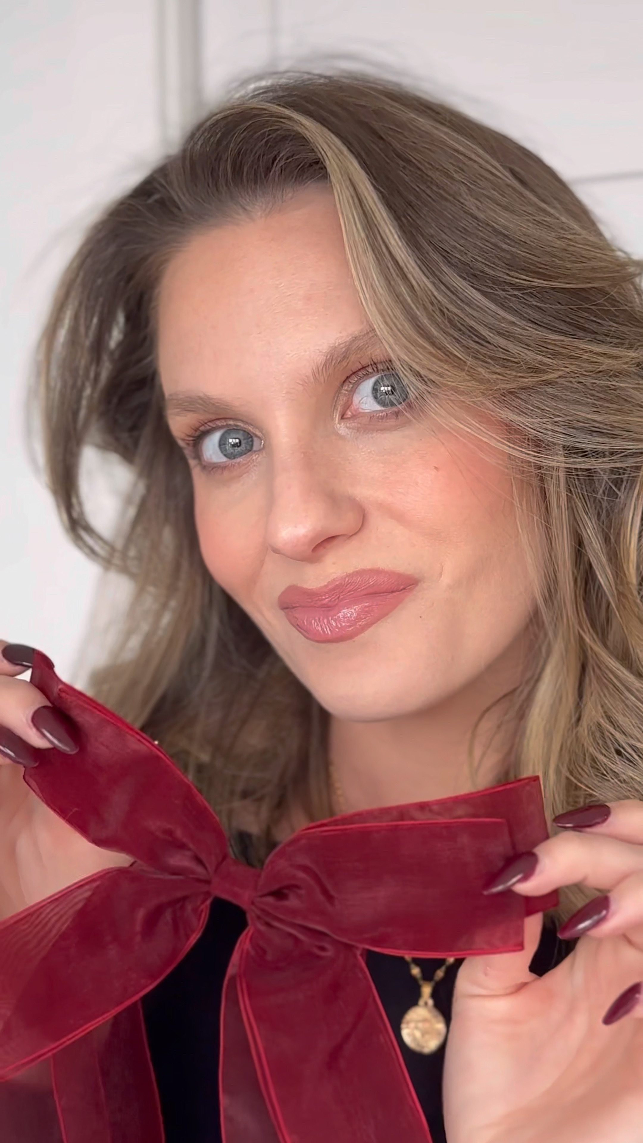 Holiday hairstyle ✨

#LTKHoliday #LTKsalealert #LTKbeauty