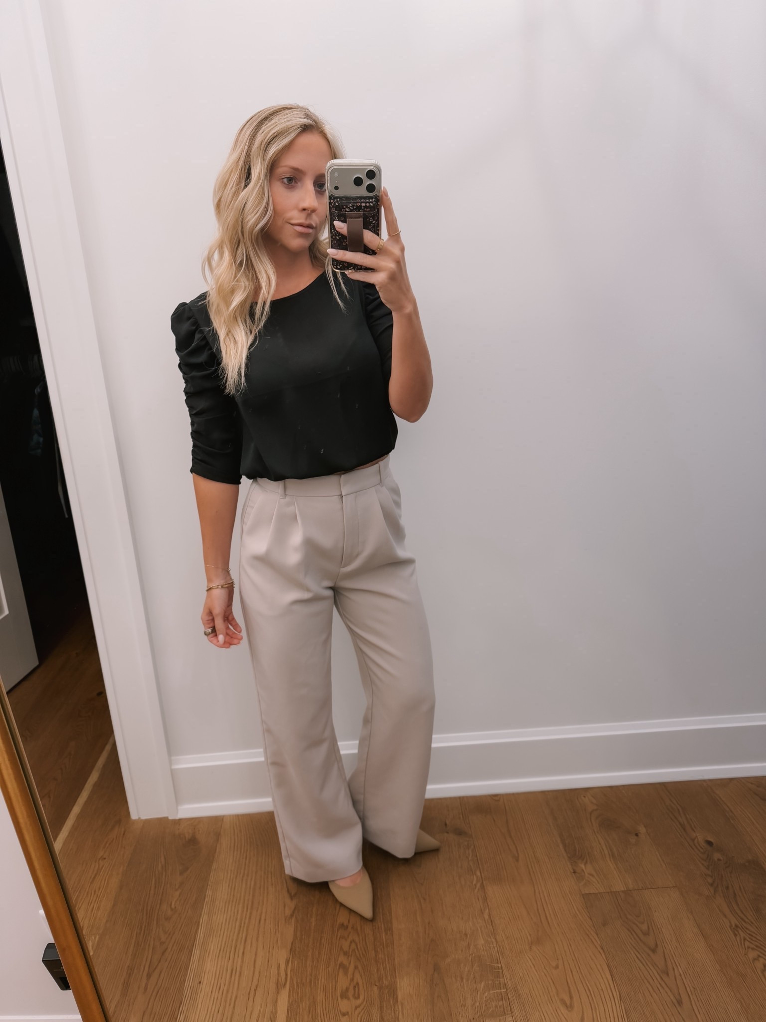 My favorite dress pants from @abercrombie 

#LTKPetite #LTKootd #LTKgrwm