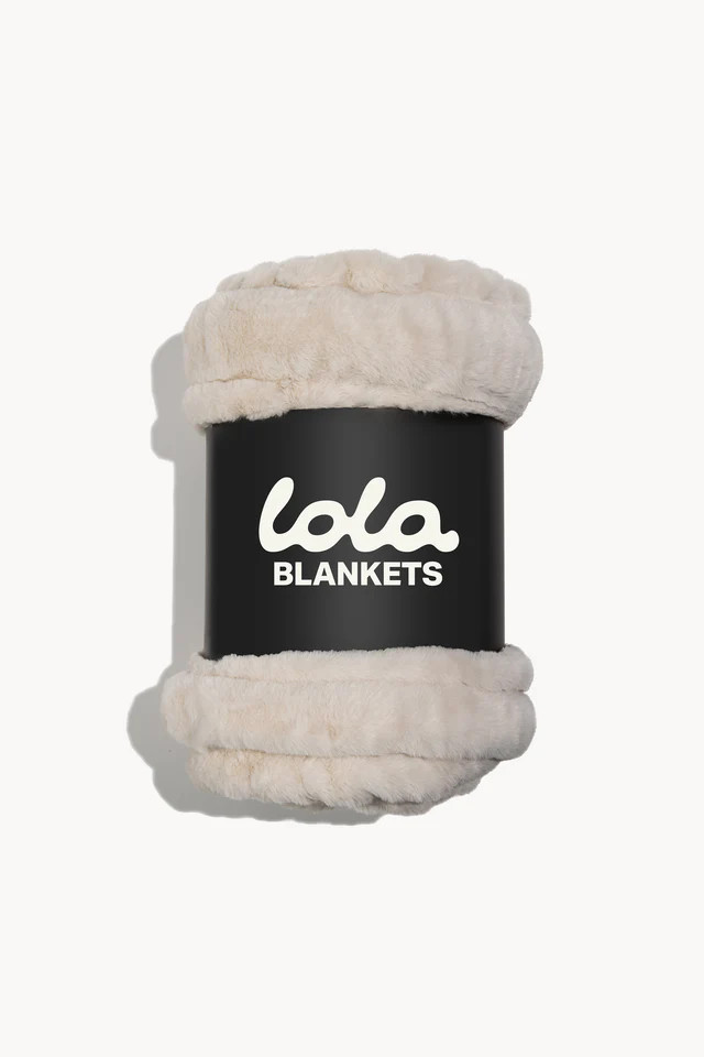 Antique Ivory | Lola Blankets