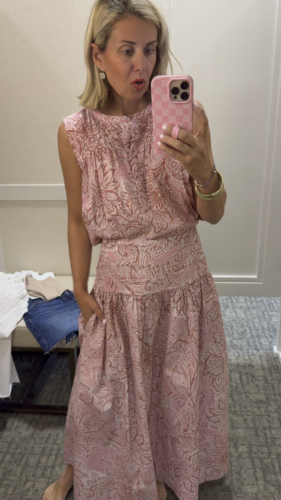 Swoon … it’s exactly what I did when I saw this print and style. So good yall- but it is selling fast so don’t delay!

Top & skirt- top s, skirt 0
Cream top- 0
Green dress- s
Brown dress- s (need xs)
Top and shorts- xs blouse, s tank (need xs), 2 shorts (need 0)
Check set- s top, s skirt 
Tee & shorts- xs tee (need s), 26 shorts
Block print dress- xs

#LTKTravel #LTKWorkwear #LTKSaleAlert