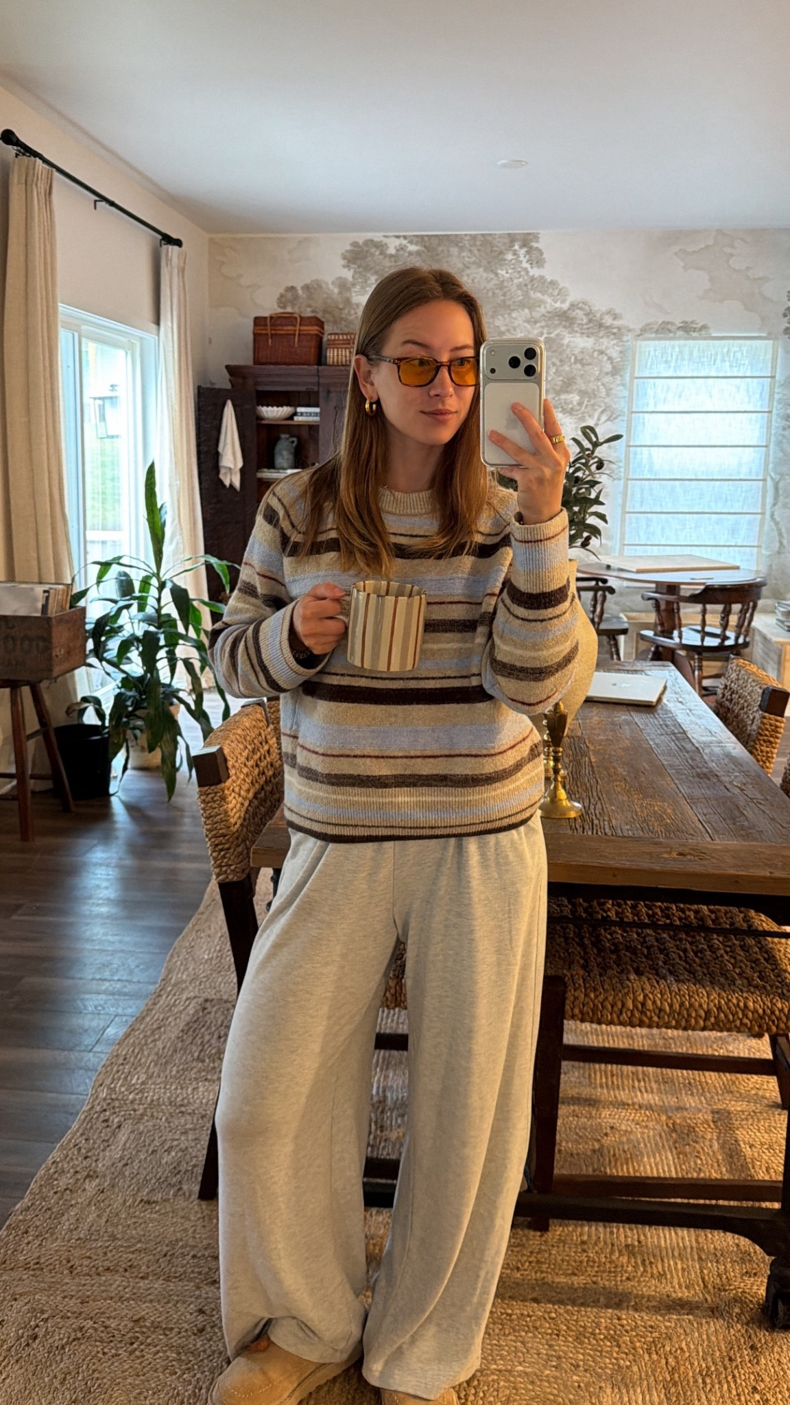4/20/26 Cozy Morning Loungewear


A cozy morning outfit I’ve been living in 🤍 these Abercrombie lounge pants paired with a soft sweater are the perfect combo for slow starts at home. Easy, comfortable, and still feels put together—everything is linked here ✨

#LTKmorningroutine #LTKootd