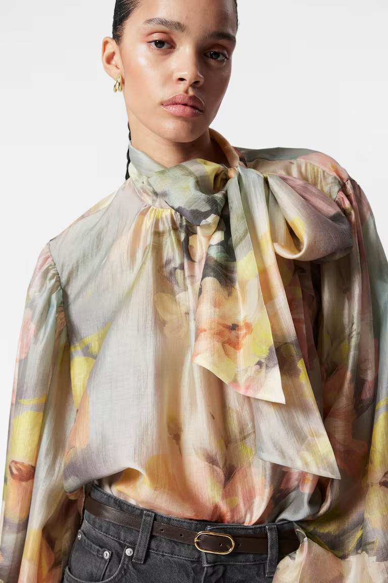 Puff-Sleeve Bow-Detail Blouse | H&M (UK, MY, IN, SG, PH, TW, HK)