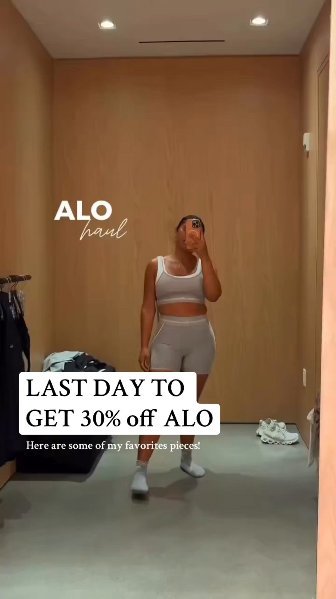 The best discount you will ever get at Alo

#LTKHoliday #LTKSeasonal #LTKActive