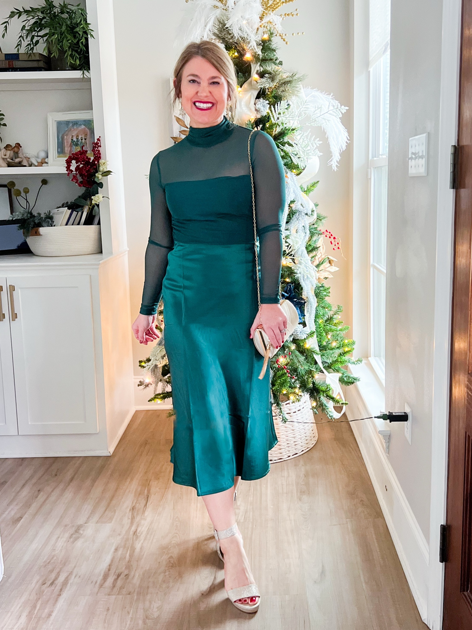 When your entire Christmas Party outfit is a last minute win, and all of it’s from Amazon!

Love satin, mesh and a beautiful green for a Christmas party outfit! This top with mesh sleeves ended up paring well with this satin skirt. And the gold glitter shoes and the gold clutch? Added the perfect touch! 

#LTKParties #LTKShoeCrush

#LTKHoliday
