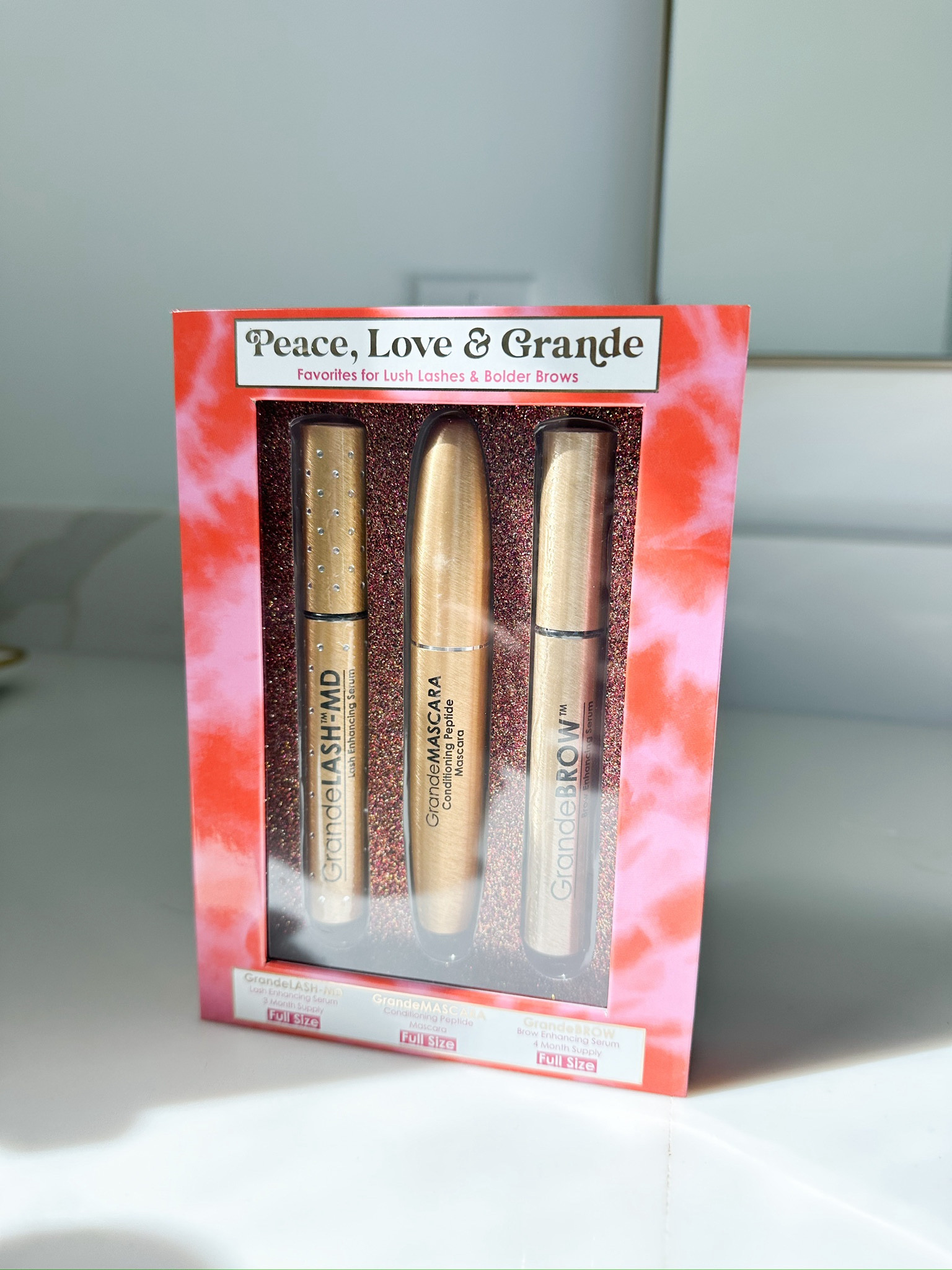 I use grande lash almost every day! This would make a great gift idea and perfect for stockings! 

#LTKBeauty #LTKGiftGuide #LTKHoliday