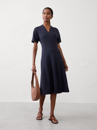 Scuba V-Neck Midi Dress | Banana Republic Factory