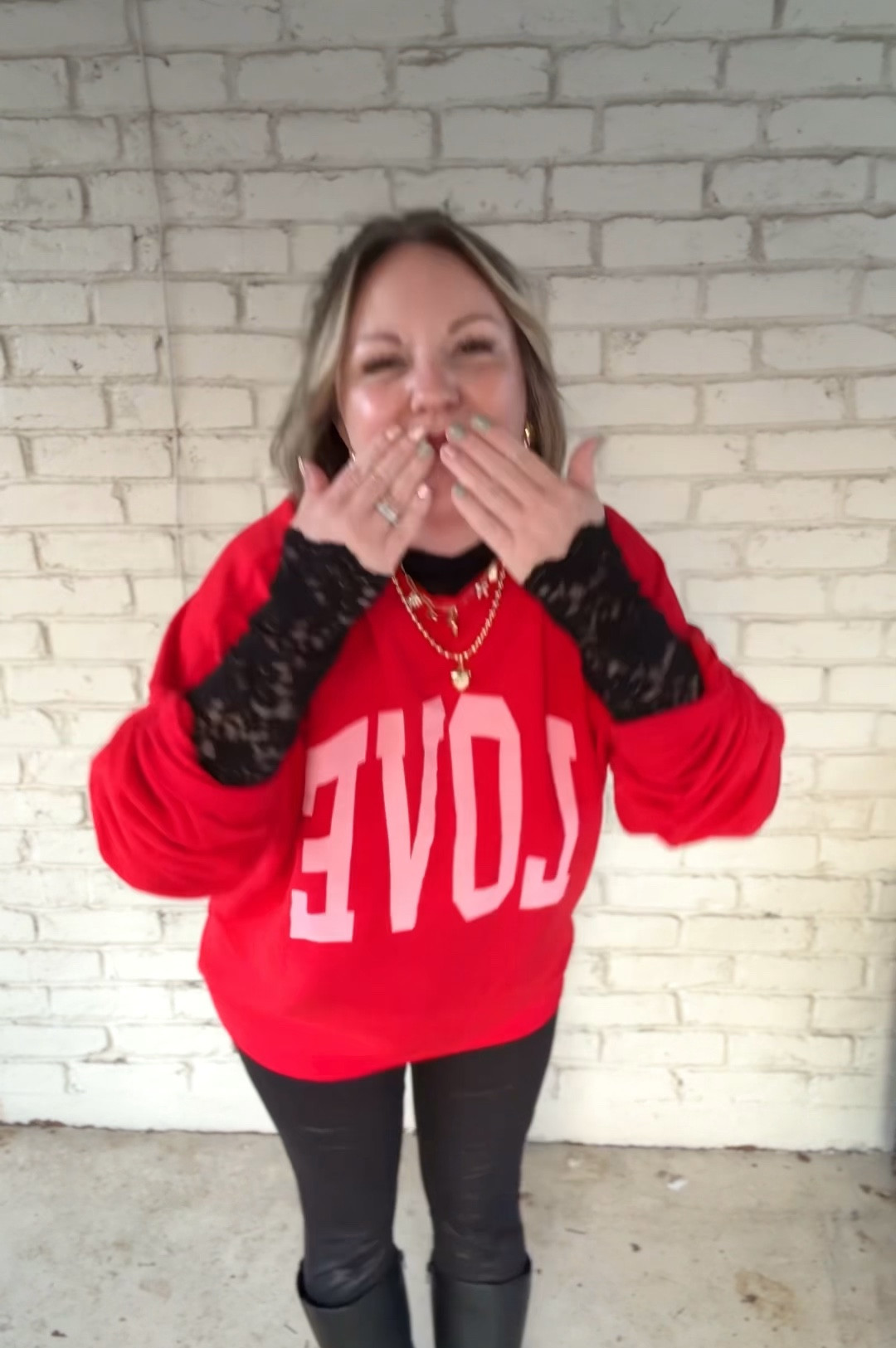 Happy Valentine’s Day, babe!!! 🥰 I’m in a large everything :) 

#LTKMidsize #LTKFindsUnder50 #LTKOver40