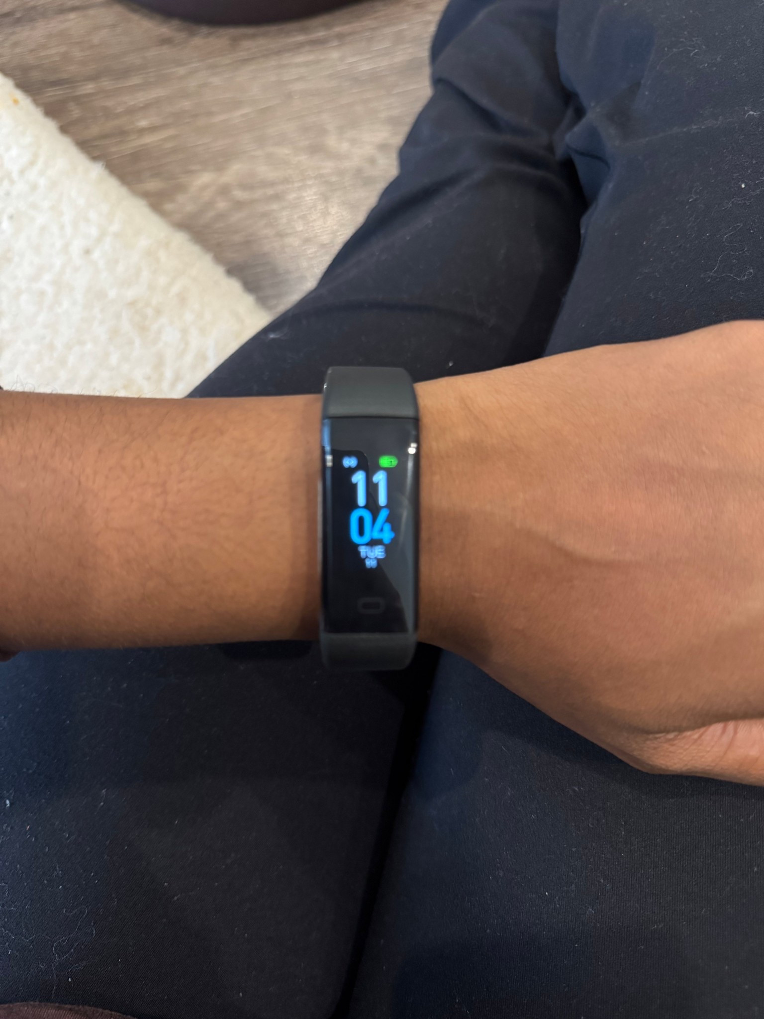 The best $20 I’ve spent! Tracks steps, sleeps and has an easy to use app. Love it for tracking my 10k steps! 

#LTKFamily #LTKActive
